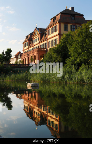 In Germania, in Baviera, Bassa Franconia, Rhoen, Hammelburg, vista del castello di rosso Foto Stock