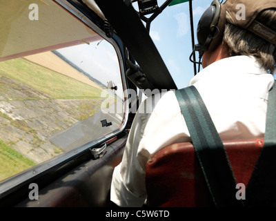 Vista dall'aereo leggero cockpit Foto Stock