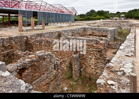 Shop seminterrati in Conimbriga, romane meglio conservate rovine della città in Portogallo. Foto Stock