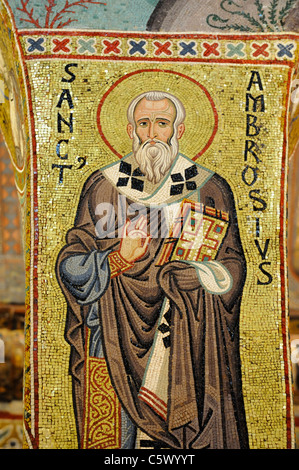 Mosaico all'interno della Cappella Palatina nel Palazzo dei Normanni a Palermo Foto Stock