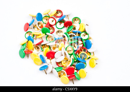 Molte le puntine su sfondo bianco Foto Stock