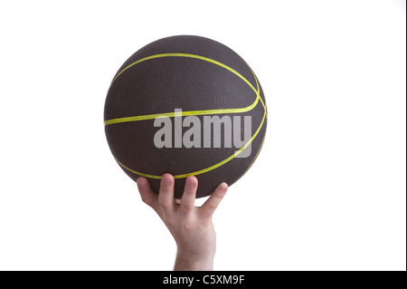 Chiusura del giocatore di pallacanestro di contenimento in aria Foto Stock