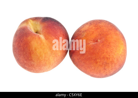 Due pesche fresche immagine su sfondo bianco Foto Stock
