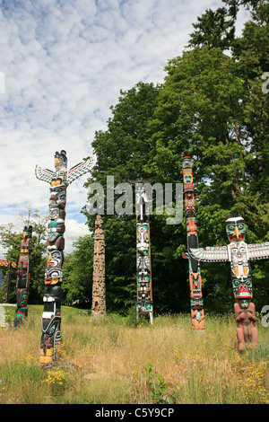 Totem Poles a Stanley Park, Vancouver, BC Foto Stock