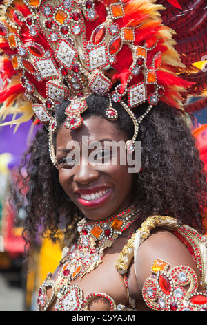 Hackney un carnevale 2011 - minuti prima che il caso è stato a causa di kick off è stato annullato a causa del Tottenham sommosse Foto Stock