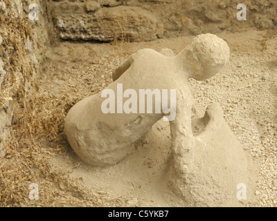 Pompei vittima, calco in gesso e Giardino dei fuggiaschi Foto Stock