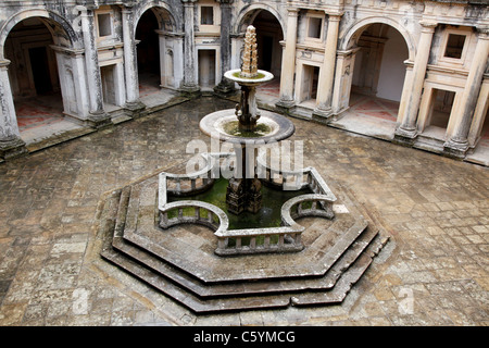 Chiostro Rinascimentale di Giovanni III nel Convento dell'Ordine di Cristo Foto Stock