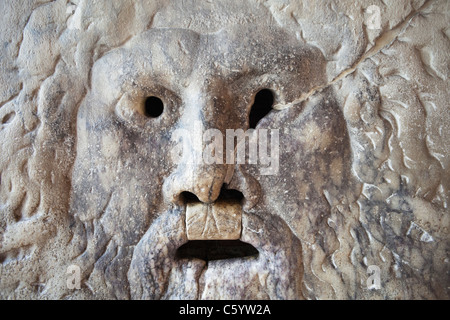 La Bocca della Verita', la Bocca della Verità, Santa Maria in Cosmedin Chiesa, Roma, Italia Foto Stock