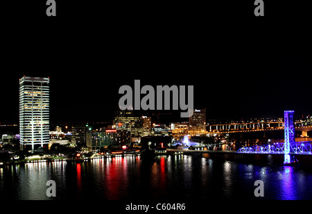 Jacksonville in Florida skyline notturno Foto Stock