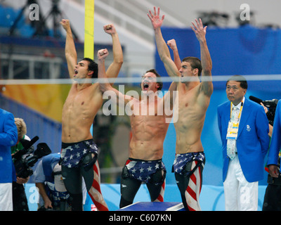 RICKY BERENS RYAN LOCHTE & MI MENS 4 X 200m Freestyle Relè dello stadio olimpico di Pechino CINA 13 Agosto 2008 Foto Stock