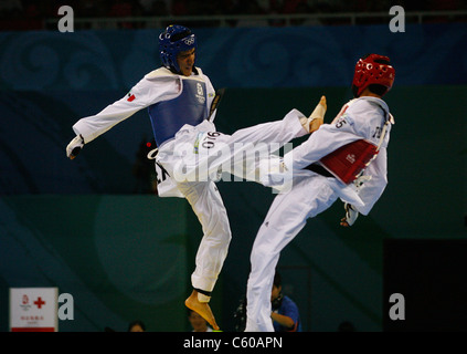 ROHULLAH NIKPAI & GUILLERMO PE AFGHANISTAN V Messico lo stadio olimpico di Pechino CINA 20 Agosto 2008 Foto Stock