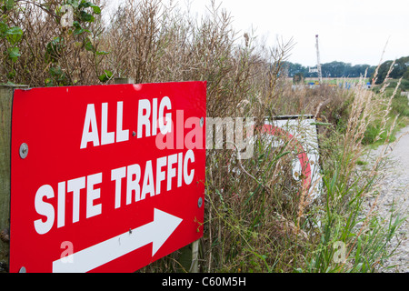 Test di un sito di perforazione per gas di scisto a Preese Hall Farm vicino a Blackpool, Lancashire, Regno Unito. Foto Stock