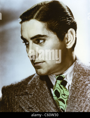 TYRONE POWER (1914-1958) Noi stadio e attore di cinema circa 1938 Foto Stock