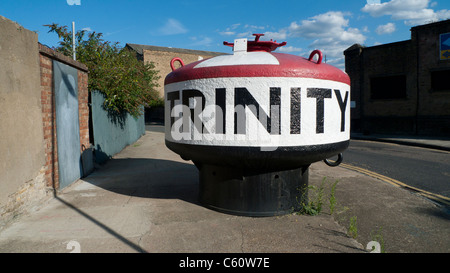 Trinity Wharf boa, Docklands, Londra, Inghilterra, Regno Unito Foto Stock