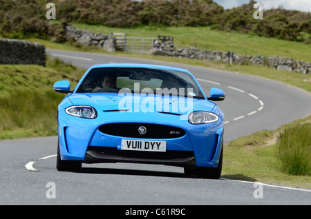 2011 la Jaguar XK RS in blu francese Foto Stock