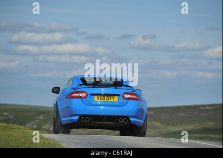 2011 la Jaguar XK RS in blu francese Foto Stock