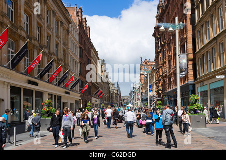 Negozi di Buchanan Street nel centro della città di Glasgow, Scotland, Regno Unito Foto Stock