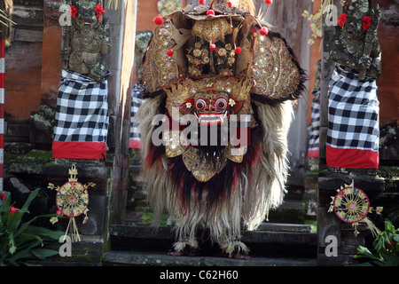 La Danza Barong e del Kris noto anche come Rangda barong dance. Batubulan, Bali, Bali, Indonesia, Asia sudorientale, Asia Foto Stock