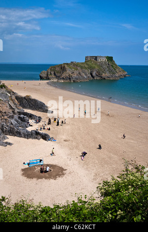 Tenby, sull'Isola di Santa Caterina, Fort & South Beach, Pembrokeshire, South Wales, Regno Unito. Foto Stock