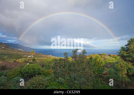 Rainbow a Mazo, la palma isole canarie Spagna, Europa Foto Stock