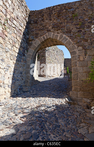 Seconda porta all'ingresso del medievale Castelo de Vide il castello. Castelo de Vide, Alto Alentejo, Portogallo Foto Stock