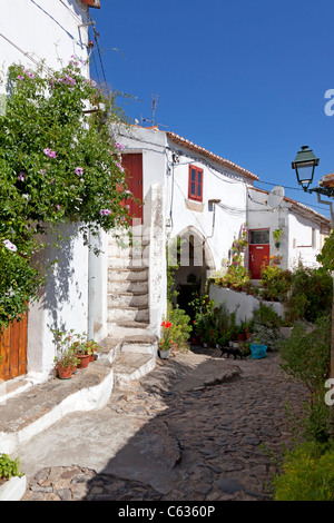 Xv secolo civica medioevale (Antigos Paços do Concelho) nel borgo medievale di Castelo de Vide, Alto Alentejo, Portogallo. Foto Stock