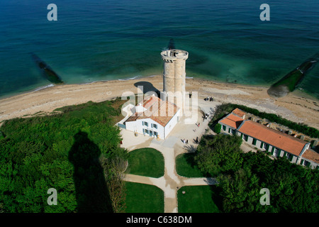 Punto di vista dal faro di balene (Phare des Baleines) : vecchio faro (Vauban), Re isola, Francia. Foto Stock