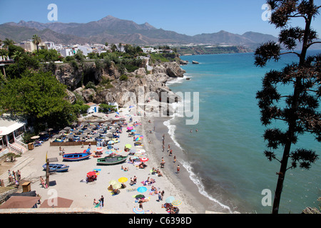 La spiaggia nel centro di Nerja . Spagna Foto Stock