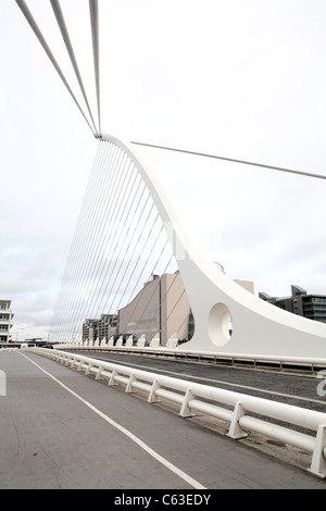 Samuel Beckett Bridge Dublino Irlanda Foto Stock