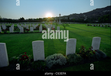 Baia di Suda Commonwealth War Graves cimitero della Commissione sull' isola di Creta. Foto Stock