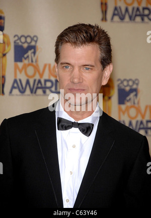 Chris Isaak presso gli arrivi per 2009 MTV Movie Awards - PRESS ROOM, Anfiteatro di Gibson in città universale/a piedi, Los Angeles, CA può Foto Stock