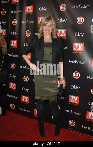 Julie Benz presso gli arrivi per TV GUIDE Magazine nel 2010 Hot List Party, Drai presso il W Hollywood, Los Angeles, CA 8 novembre 2010. Foto di: Elizabeth Goodenough/Everett Collection Foto Stock