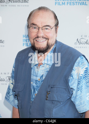 James Lipton di presenze per il Hamptons International Film Festival 2010 - SAT, , East Hampton, NY Ottobre 9, 2010. Foto di: Rob ricco/Everett Collection Foto Stock