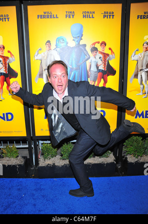 Tom McGrath presso gli arrivi per MEGAMIND Premiere, AMC Lincoln Square 13 IMAX Theatre di New York, NY Novembre 3, 2010. Foto di: Gregorio T. Binuya/Everett Collection Foto Stock