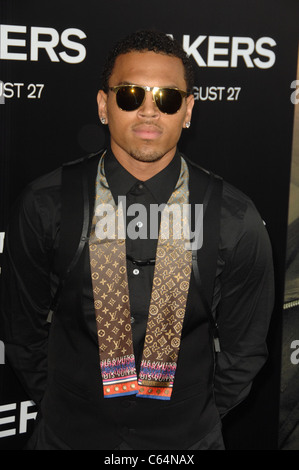 Chris Brown all'arrivo TAKERS Premiere, Arclight Glossari Affini Dome, Los Angeles, CA il 4 agosto 2010. Foto di: Dee Cercone/Everett Collection Foto Stock