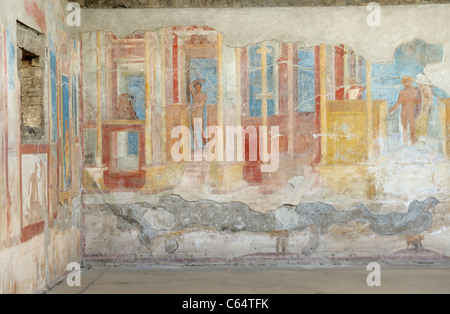 Terzo affreschi in stile, la parete della stanza in una casa convertita in una palestra, Pompei. Foto Stock