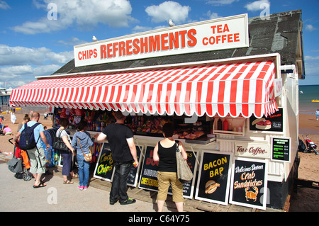 Rinfresco sulla spiaggia di stallo Paignton Pier, Paignton, Tor Bay, Devon, Inghilterra, Regno Unito Foto Stock