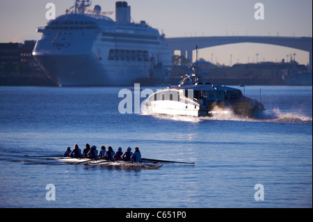 8 canottaggio sul fiume Brisbane Queensland Australia Foto Stock