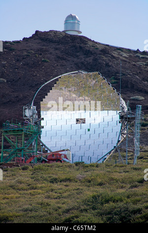 Telescopio riflettore all osservatorio astronomico, Roque de los Muchachos, Parque Nacional de la Caldera de Taburiente, La Palma Isole Canarie Spagna Foto Stock