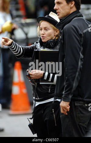 Madonna in località Madonna per dirigere la pellicola per sparare W.E., Manhattan, New York, NY Settembre 17, 2010. Foto di: William D. Foto Stock