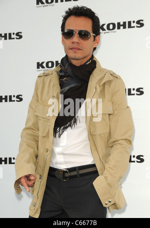 Marc Anthony in negozio aspetto per Jennifer Lopez e Marc Anthony annunciano la partnership con Kohl, il London West Hollywood, Los Angeles, CA, 18 novembre 2010. Foto di: Dee Cercone/Everett Collection Foto Stock