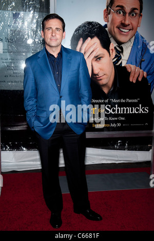 Steve Carell presso gli arrivi per cena per SCHMUCKS Premiere, il Teatro Ziegfeld, New York, NY Luglio 19, 2010. Foto di: Lee/Everett Collection Foto Stock