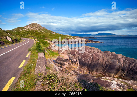 Il Ring of Kerry vicino a Caherdaniel nella Contea di Kerry, Irlanda Foto Stock