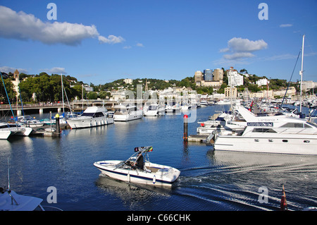 Vista della marina da Torquay Pier, Torquay, Tor Bay, Devon, Inghilterra, Regno Unito Foto Stock