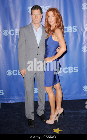 Dylan Walsh, Poppy Montgomery presso gli arrivi per CBS iniziali di presentazione per l'autunno 2011, la tenda al Lincoln Center di New York, NY Maggio 18, 2011. Foto di: Kristin Callahan/Everett Collection Foto Stock