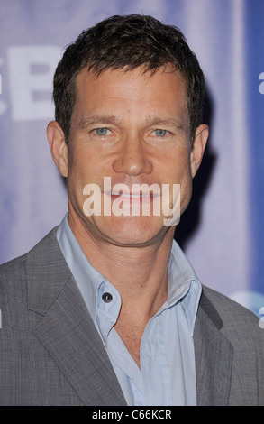 Dylan Walsh presso gli arrivi per CBS iniziali di presentazione per l'autunno 2011, la tenda al Lincoln Center di New York, NY Maggio 18, 2011. Foto di: Kristin Callahan/Everett Collection Foto Stock