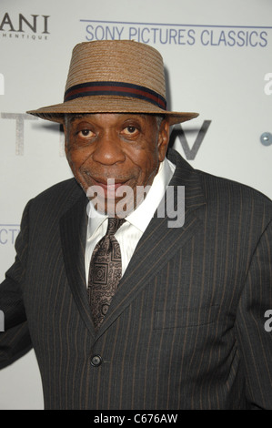 Bill Cobbs presso gli arrivi per ottenere bassa Premiere, Samuel Goldwyn Theatre al AMPAS, Los Angeles, CA Luglio 27, 2010. Foto di: Dee Cercone/Everett Collection Foto Stock