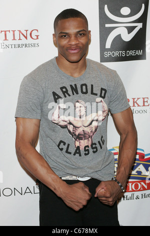 Russell Westbrook di presenze per sport sogno ciotola beneficio per la gioventù urbana Scholarship Fund, Texas, stazione di North Las Vegas, Foto Stock