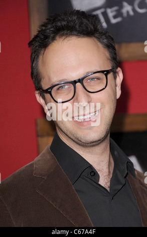 Jake Kasdan presso gli arrivi per cattiva maestra Premiere, il Teatro Ziegfeld, New York, NY Giugno 20, 2011. Foto di: Kristin Callahan/Everett Collection Foto Stock