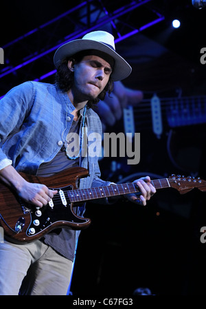 John Mayer di presenze per 2011 Tiger marmellata, Mandalay Bay Events Centre di Las Vegas, NV il 30 aprile 2011. Foto di: MORA/Everett Collection Foto Stock